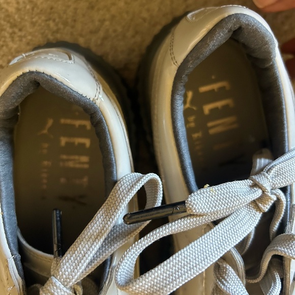 Fenty by Rihanna  size 8 - Picture 12 of 13